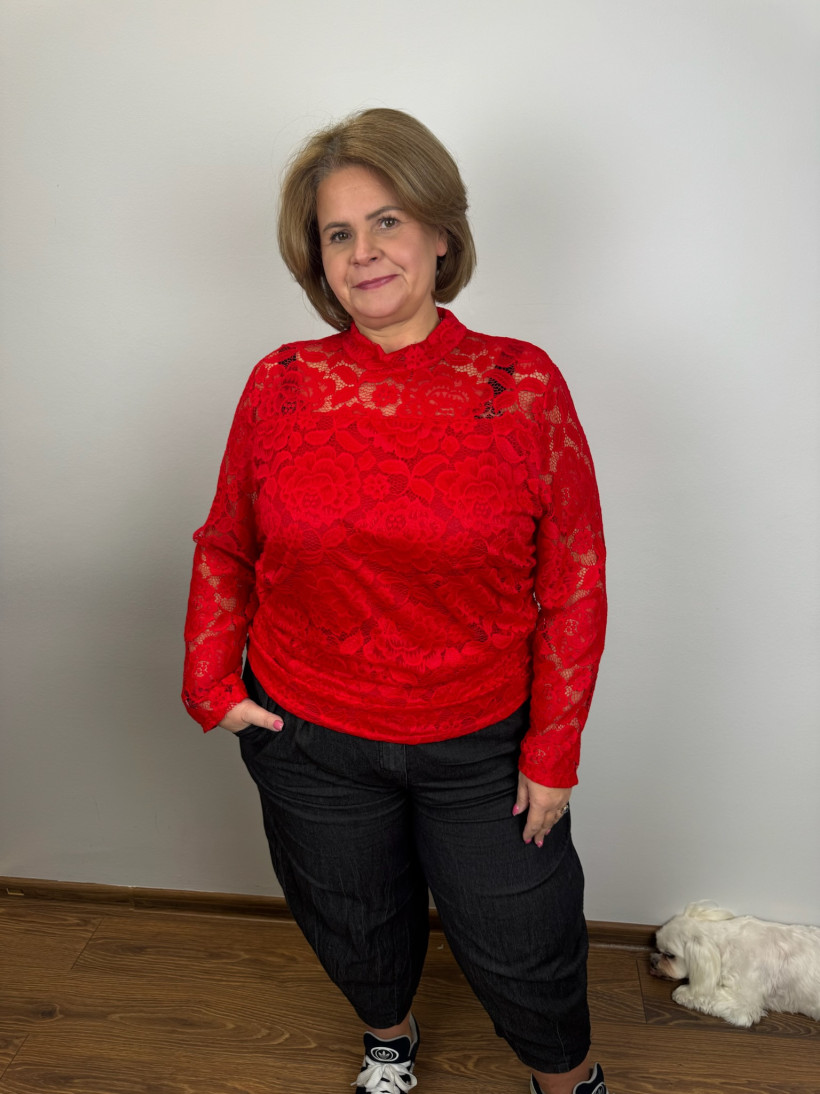 Bluzka gipiurowa jednokolorowa na podszewce - 8414 - czerwona