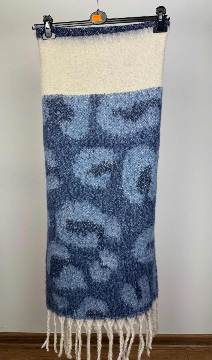 Szal z frędzlami, zawijasy - 68 - niebieski