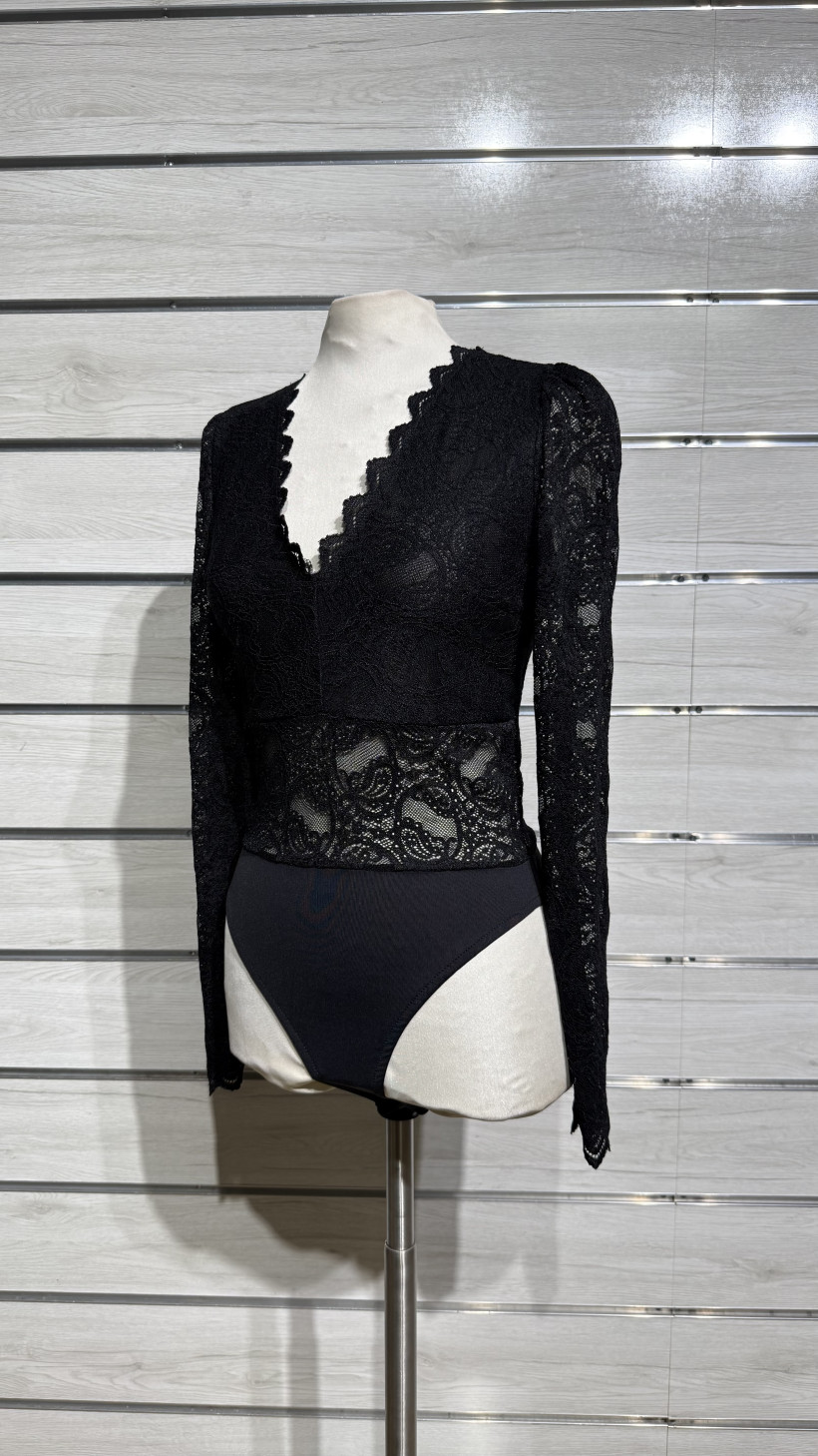 BODY TODO RENDADO SEM FORRO