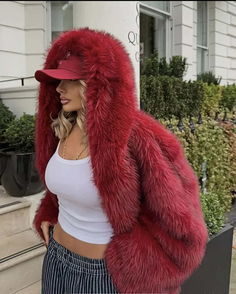 Futerko z kapturem Wino