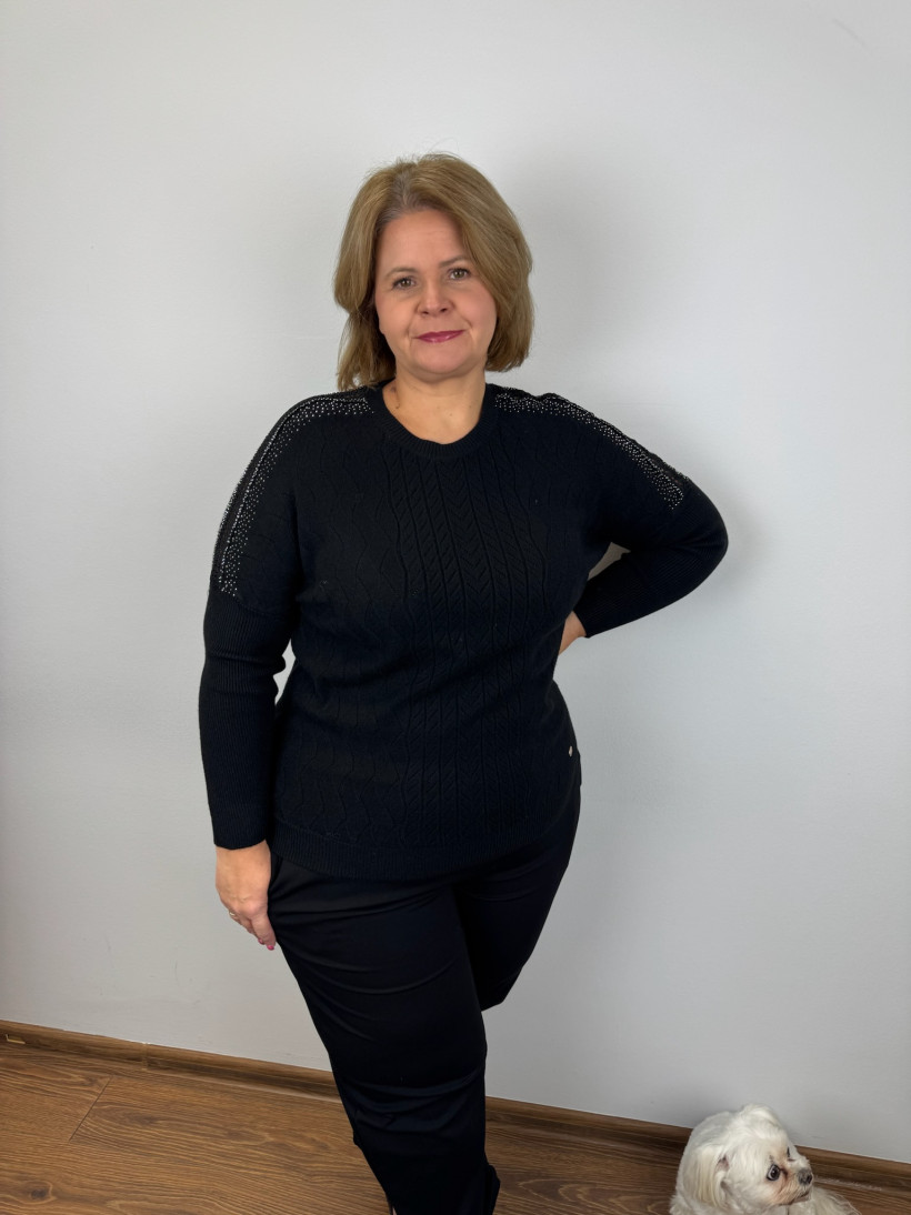 Sweter ażurowe ramione, wytłaczany wzór - (m/l, xl/2xl) - 7306 - czarny