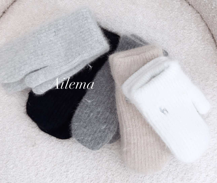 Rękawiczki jednopalczaste NK3027 srebrny renifer