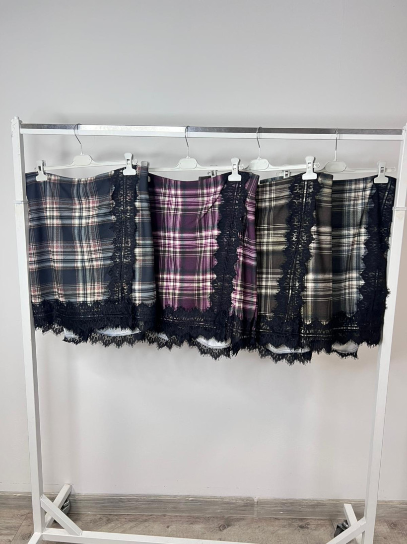 Spódnico-spodenki w kratkę Plus Size