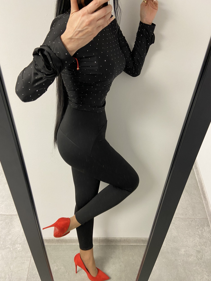 Bluzka 547 bling bling z różą