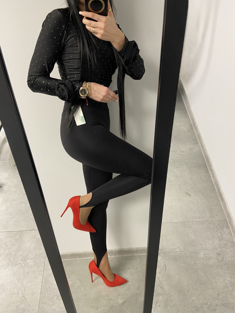 Legginsy 107 z zapiฤtkฤ