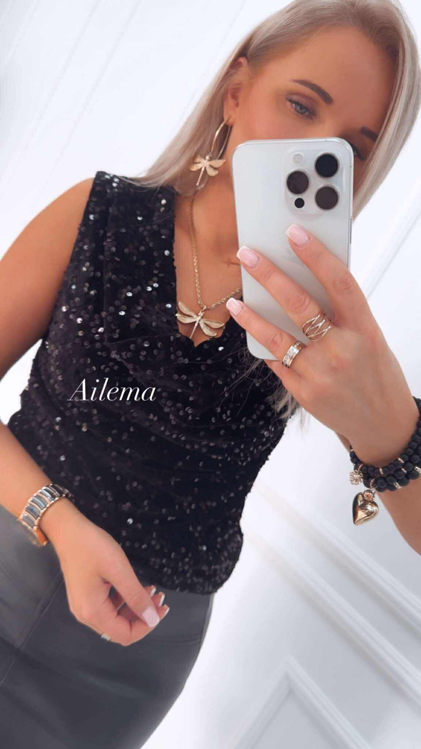 Elegancka cekinowa bluzka kk1208 dekolt woda