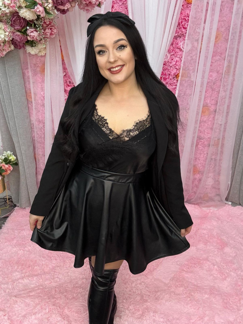 S5493  Spódnica rozkloszowana z ekoskóry MY LUXE