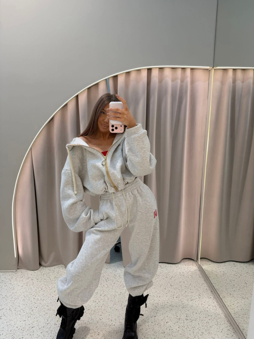 Komplet dresowy z Mia Maison bluza+szerokie spodnie ze ściągaczem szary + top czerwony 