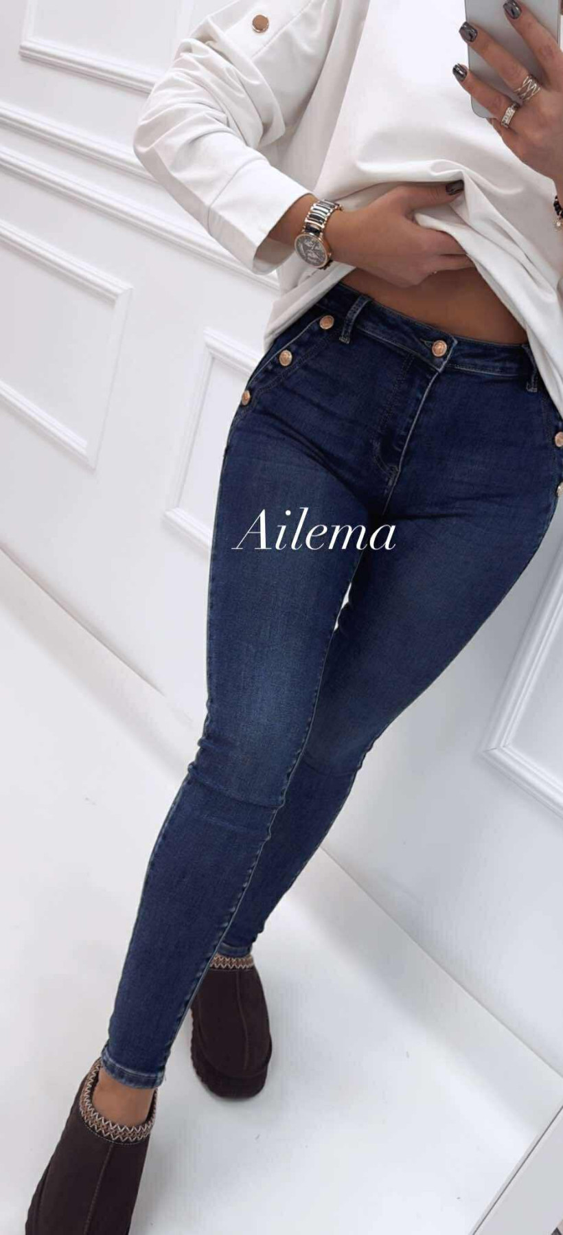 Jeansy skinny RE359 ciemny jeans, ozdobne guziki przy kieszonkach