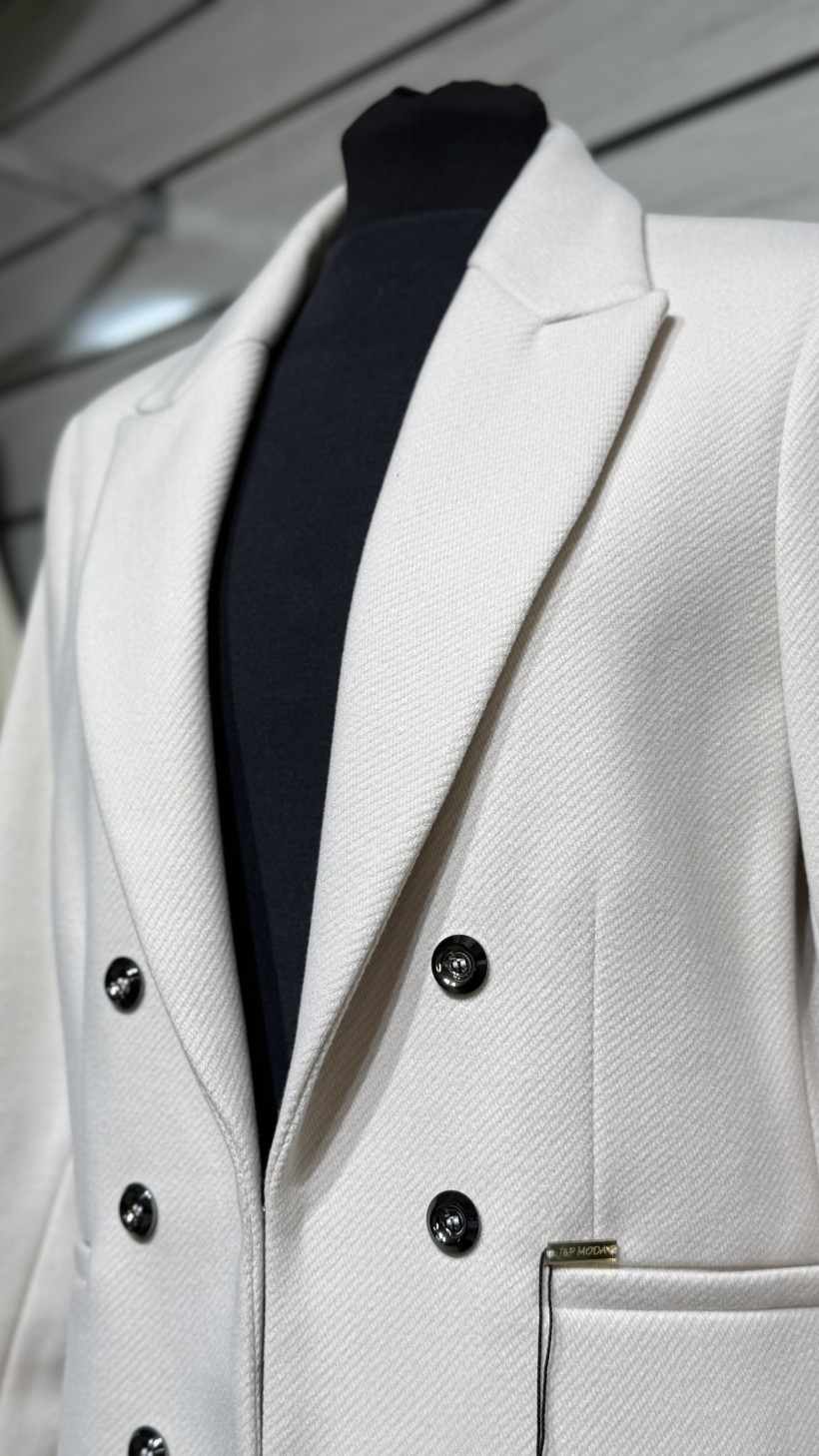 CASACO BLAZER LÃ AS RISCAS