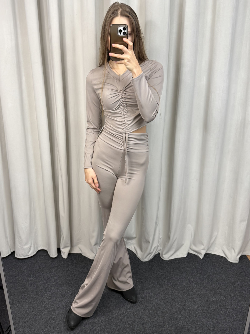 Komplet fango marszczony z wiązaniem 