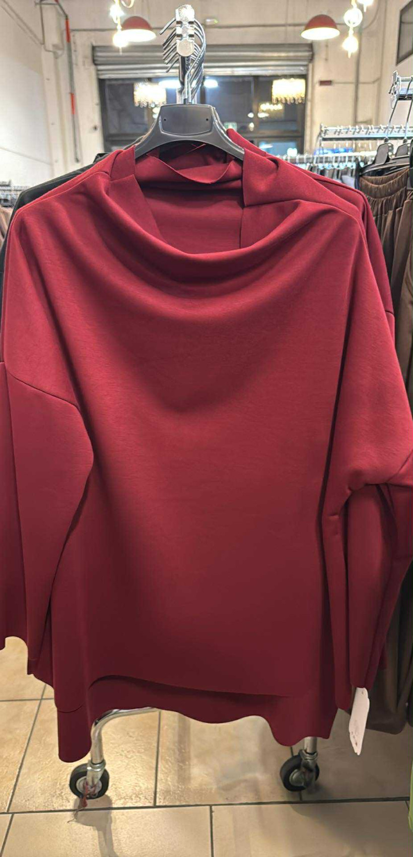 Italia nr.6 - Bluza jednokolorowa z wodą - 25264 - bordo