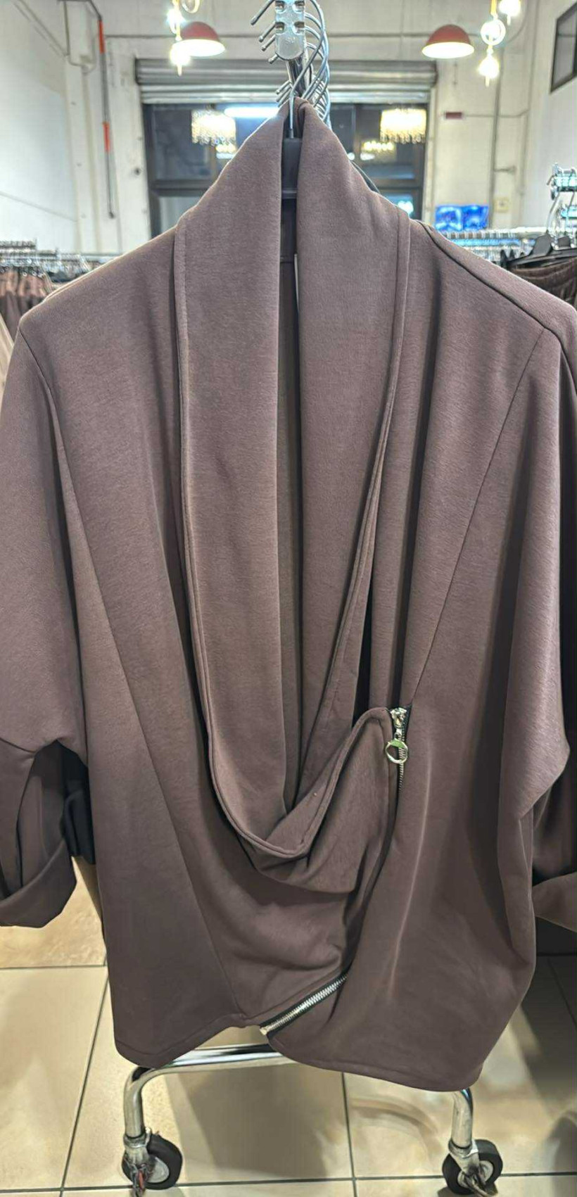 Italia nr.6 - Narzutka jednokolorowa na zamek - 25285 - czekolada