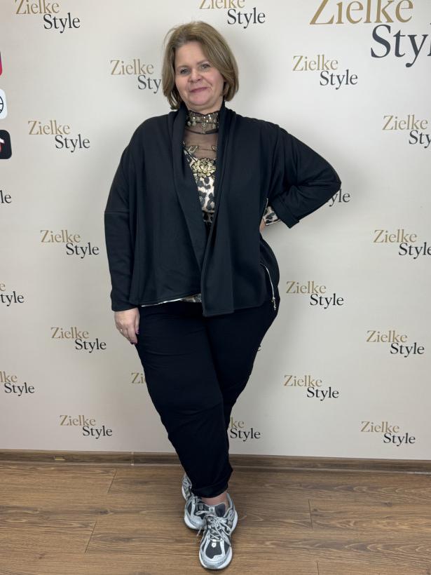 Italia nr.6 - Narzutka jednokolorowa na zamek - 25285 - czarna