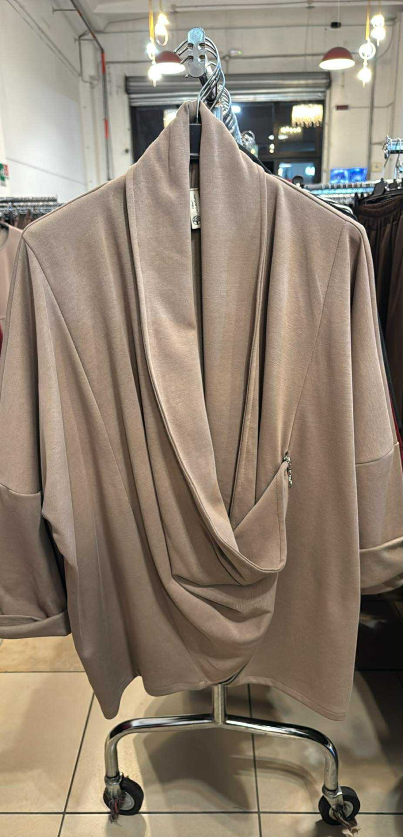 Italia nr.6 - Narzutka jednokolorowa na zamek - 25285 - fango