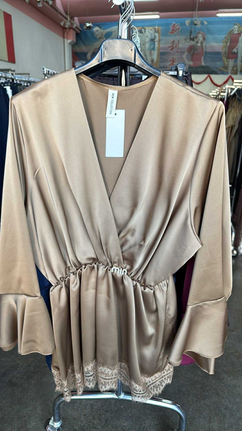 Italia nr.6 - Bluzka jednokolorowa z gumką - 27959 - złota 