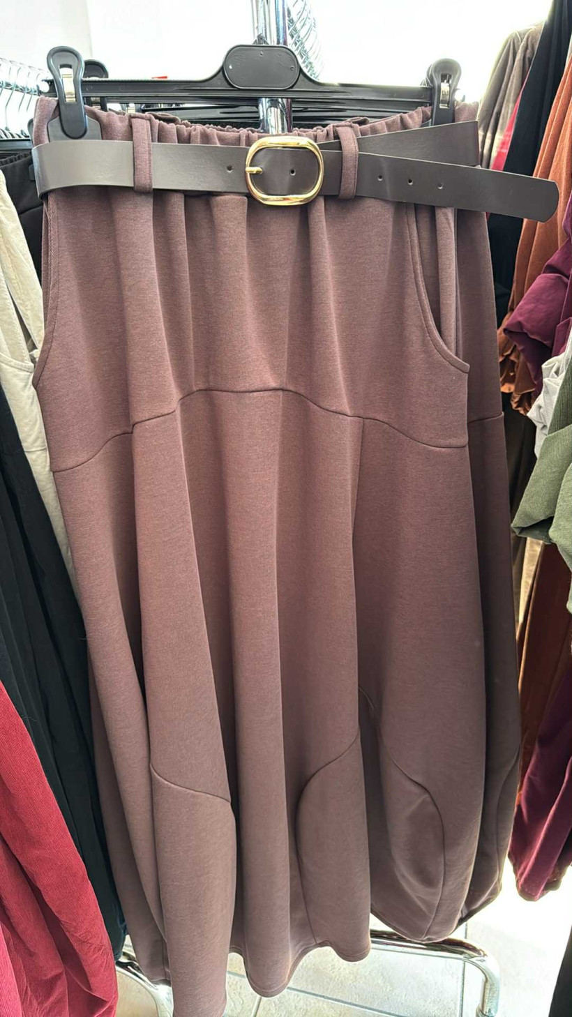 Italia nr.6 - Spódnica jednokolorowa - 25183 - czekolada