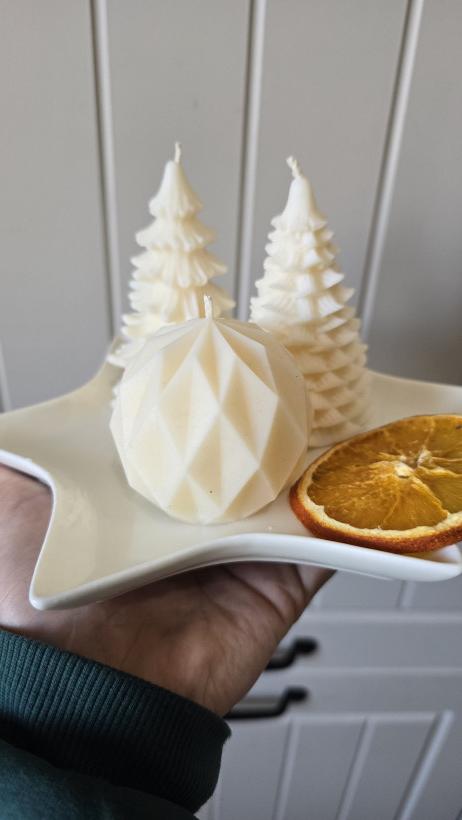 Świeca sojowa bombka