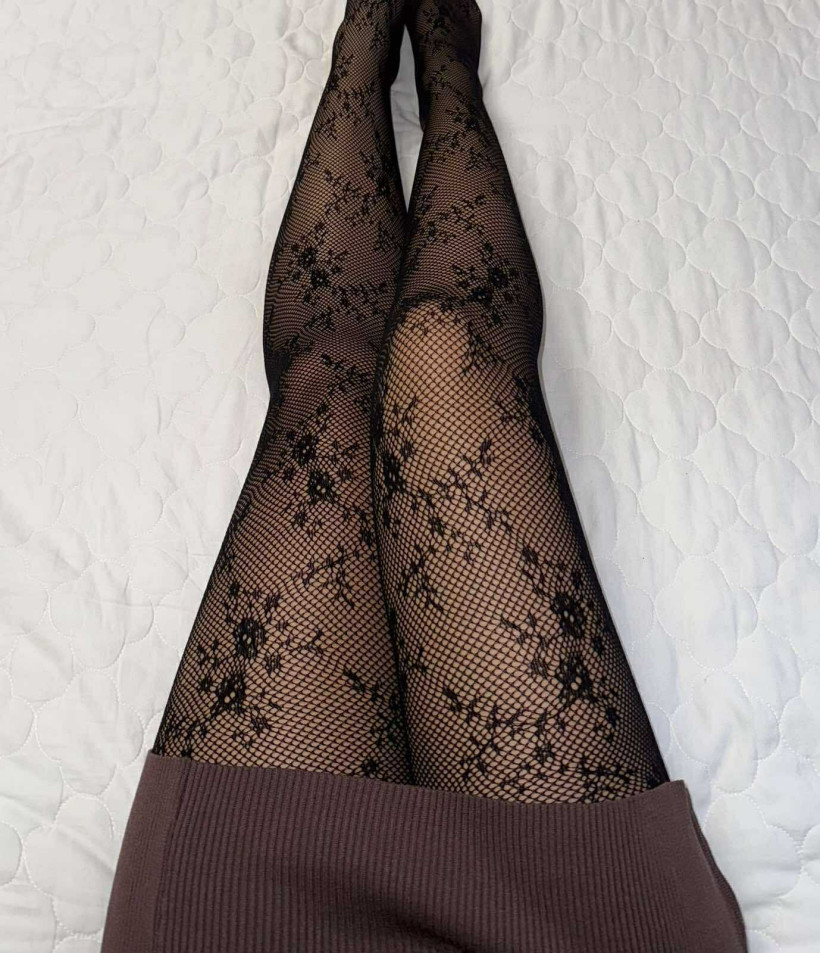 Rajstopy wzorzyste 20DEN Poppy w kwiaty, czarne