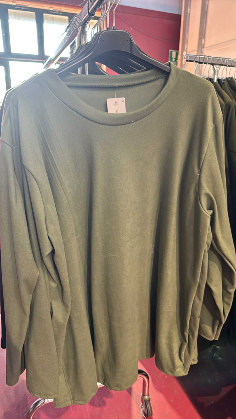 Italia nr 6 - Tunika/Bluza jednokolorowa misiata - 661443 - oliwka