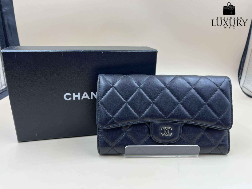 CHANEL Matelasse Tri-Fold Long Wallet