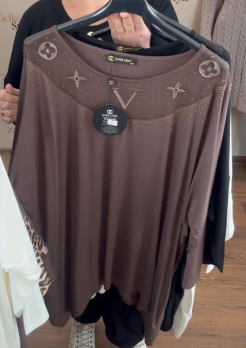 Italia nr 6 - Tunika jednokolorowa z rogami, dekold wykończony tiulem - och - 26524 - czekolada