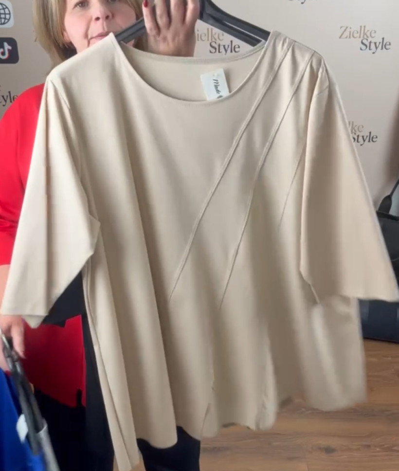 Italia nr 6 - Tunika jednokolorowa ukośne przeszycia - 1810 - beż