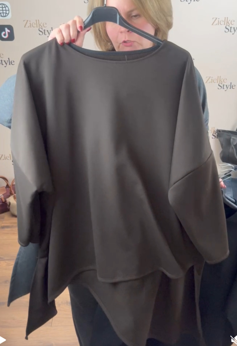 Italia nr 6 - Tunika z rogami jednokolorowa oversize - 1828 - czekolada