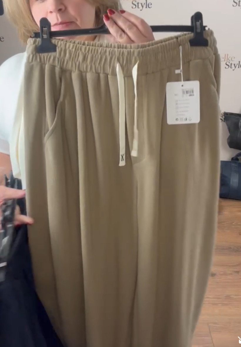 Spodnie na gumie prążek szeroka nogawka jednokolorowe -l/xl//  xl/2xl - 20286 - karmel