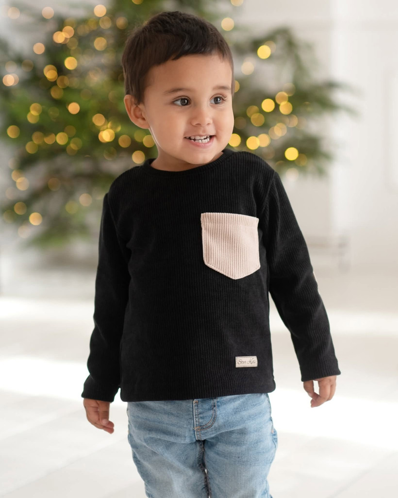 BLUZKA/SWETEREK CZARNY Z ŁATKAMI I KIESZONKĄ STAR KIDS