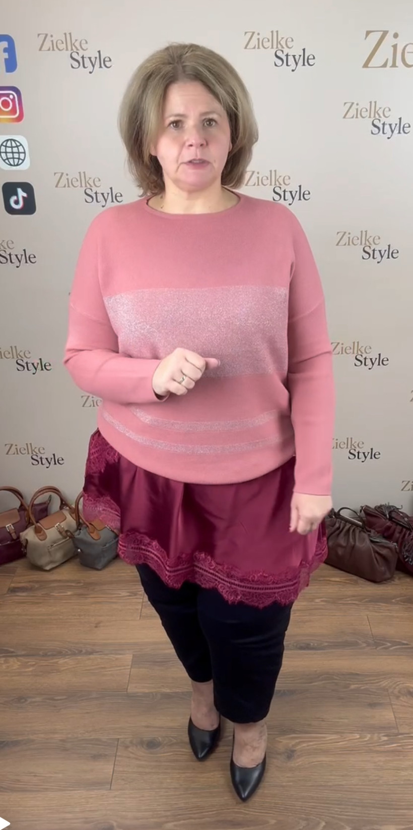 Sweter jednokolorowy, srebrzyste pasy - fan - (m/l, xl/2xl) - 6556 - cegła