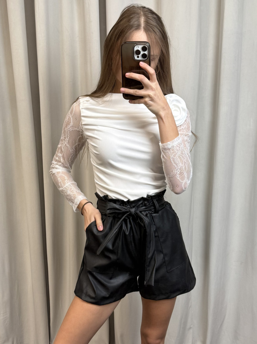 Spodenki eko skórka 