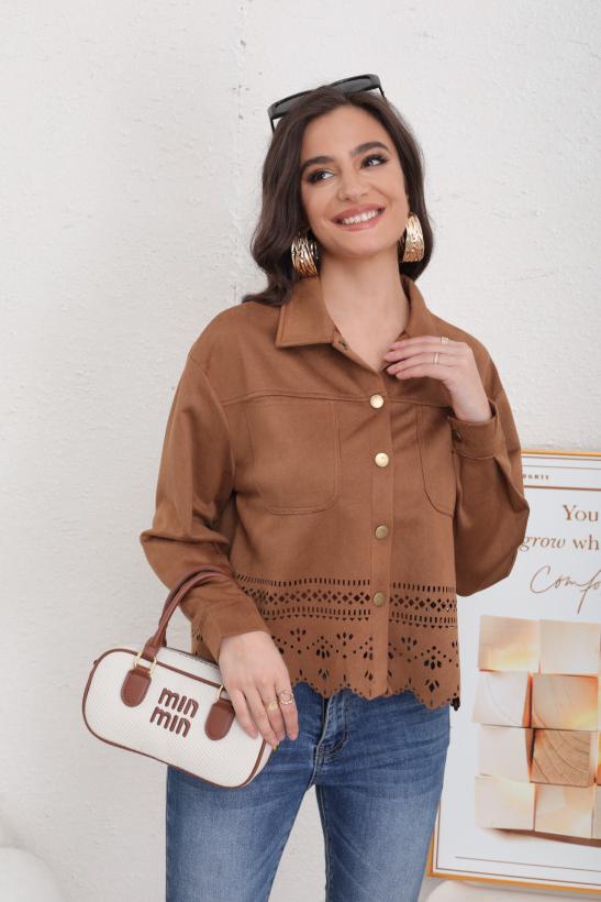 1 ARTICLE ACHETE, LE 2E A -50% Chemise suédine Camel