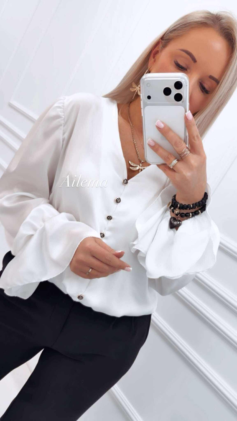 Koszula satynowa dekolt V z ozdobnymi guziczkami kk1464 rękaw zakończony falbanką