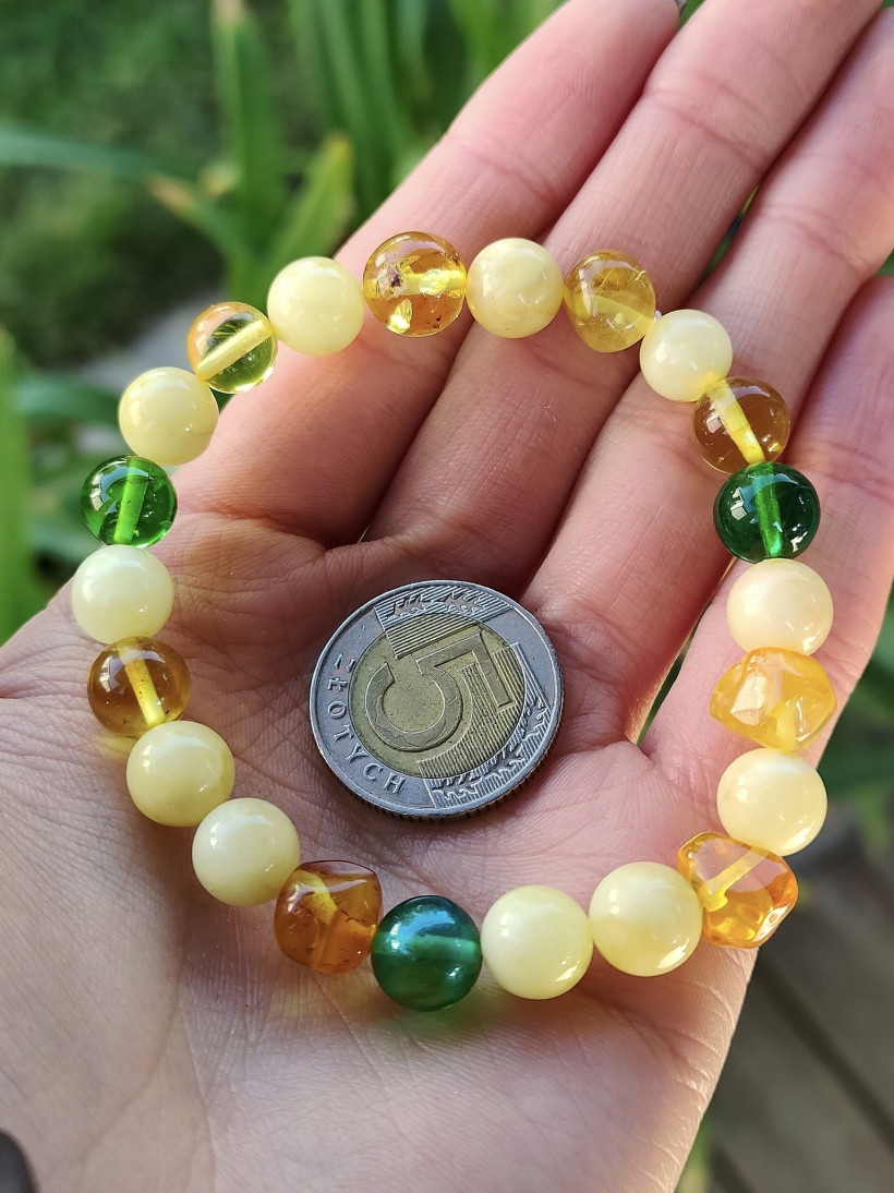 Bransoletka z bursztynu bałtyckiego – wielokolorowa, ręcznie wykonana