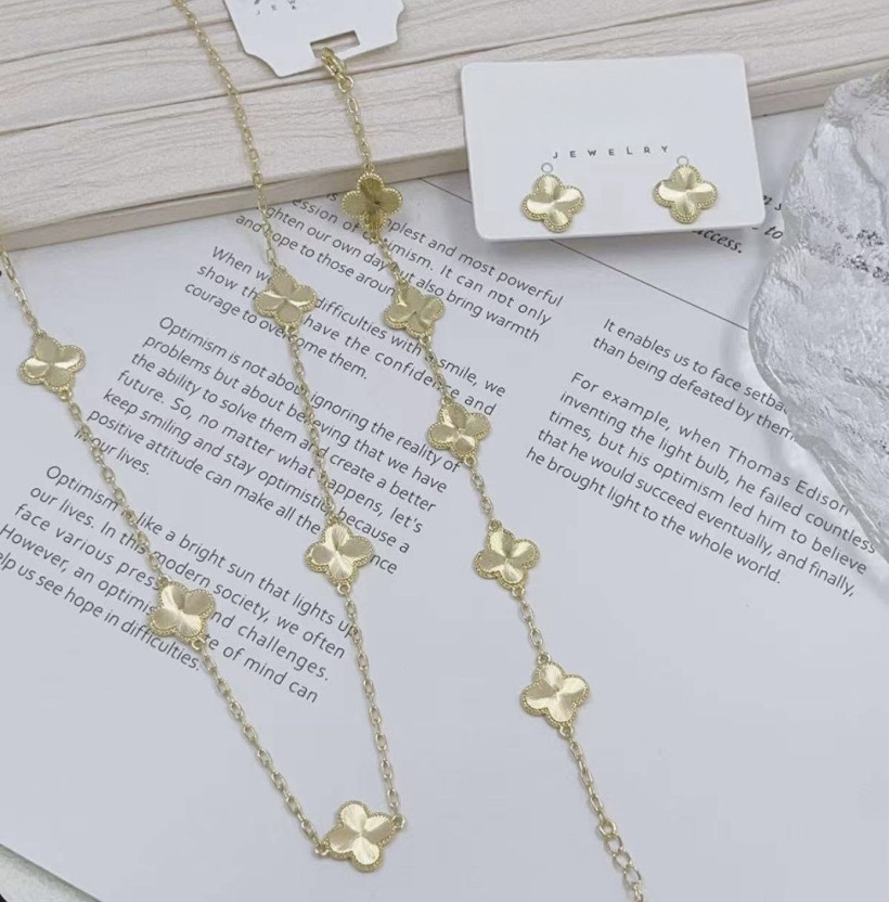 BRANSOLETKA GRUBY SPLOT 5 KWIAT