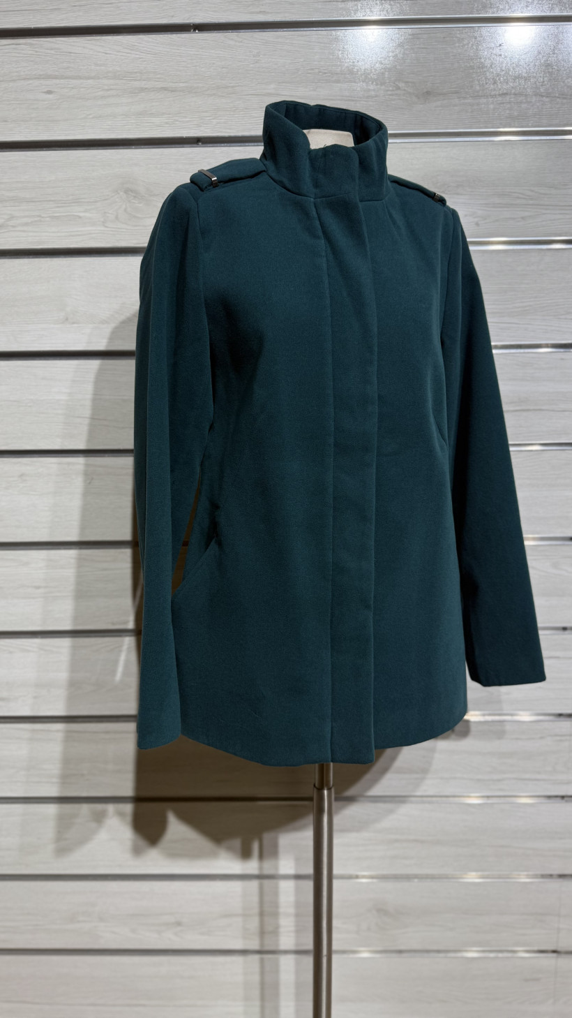 CASACO LÃ FECHO INVISIVEL