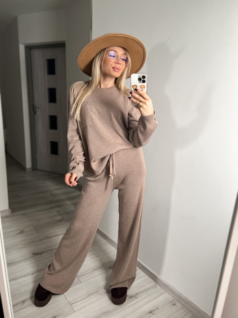 Komplet dzianinowy kieszonka 