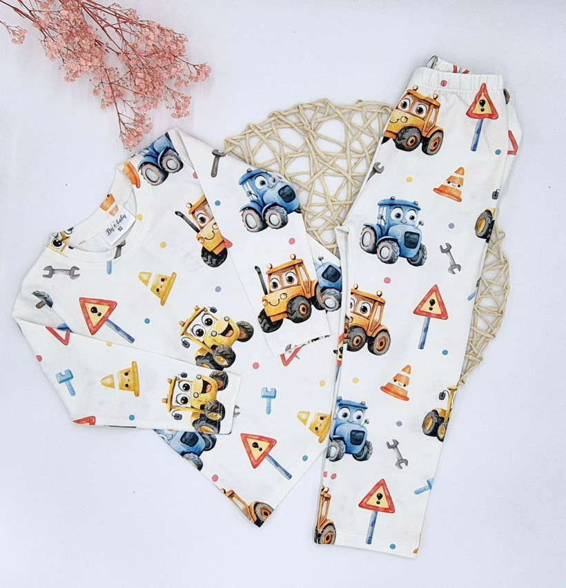 PIŻAMA WESOŁE TRAKTORKI BY O BABY