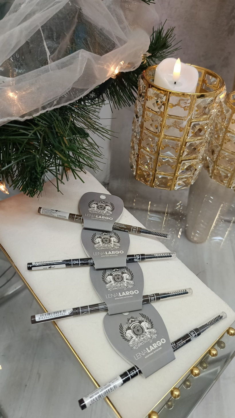 Kredka, spirala do brwi