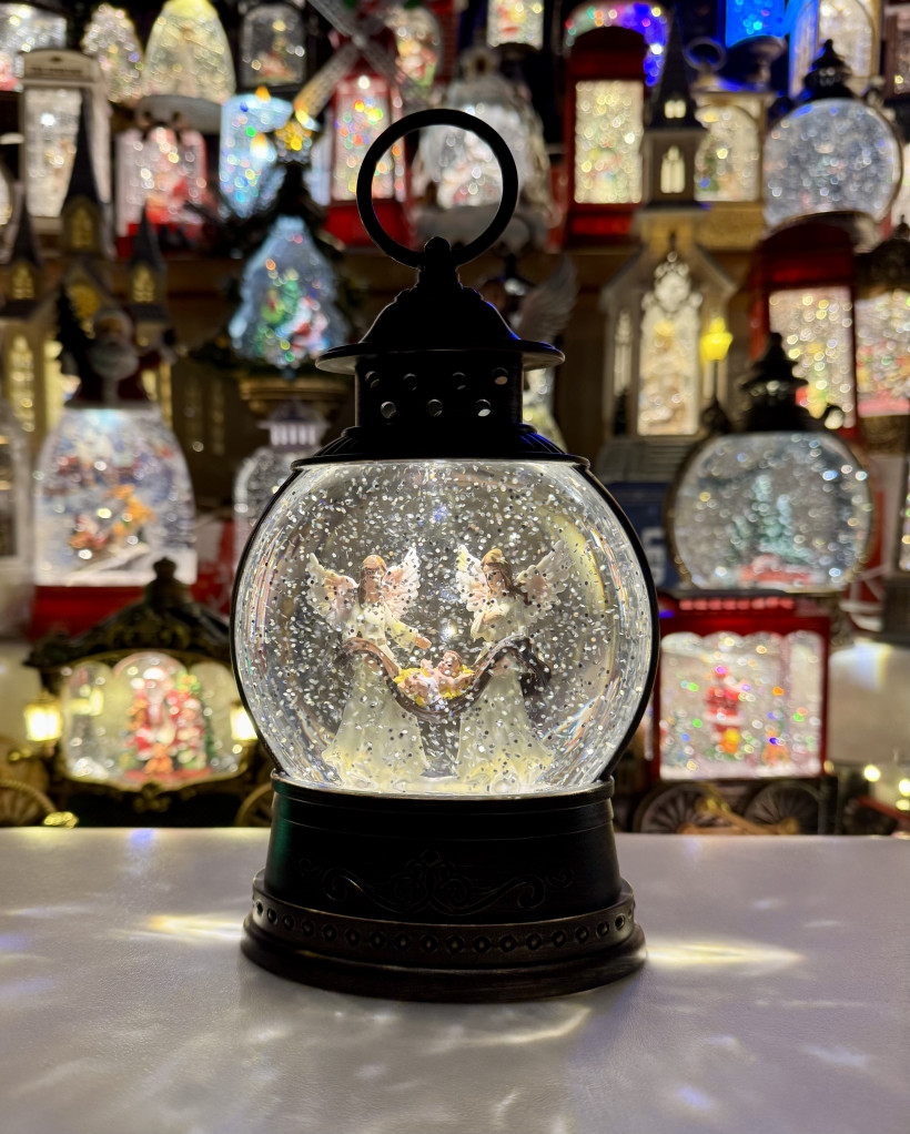 Lampion świąteczny. Pozytywka grająca.wysokość 22cm