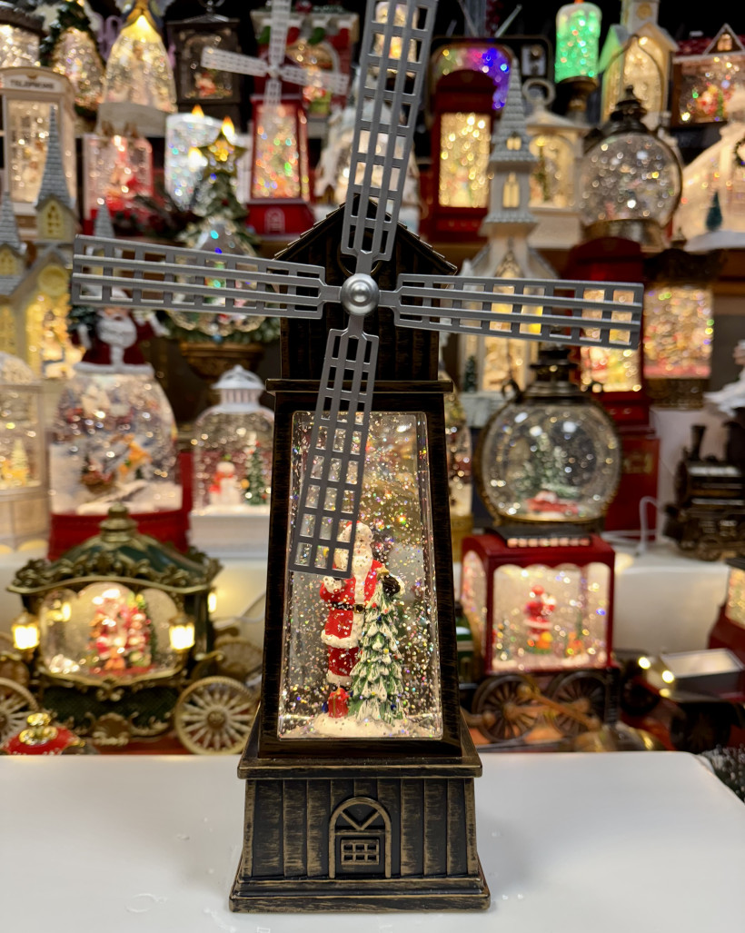 Lampion świąteczny wiatrak.brazowy. pozytywka grająca. Wysokość 27cm