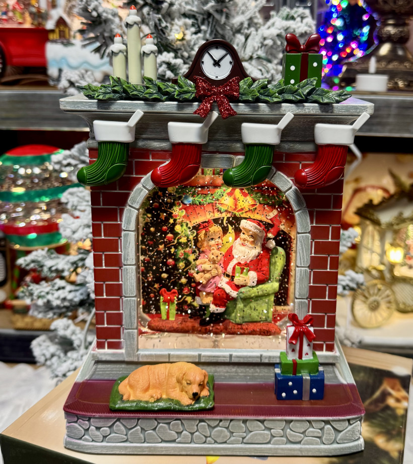 Lampion świąteczny kominek. Pozytywka grająca. Wysokość 24cm