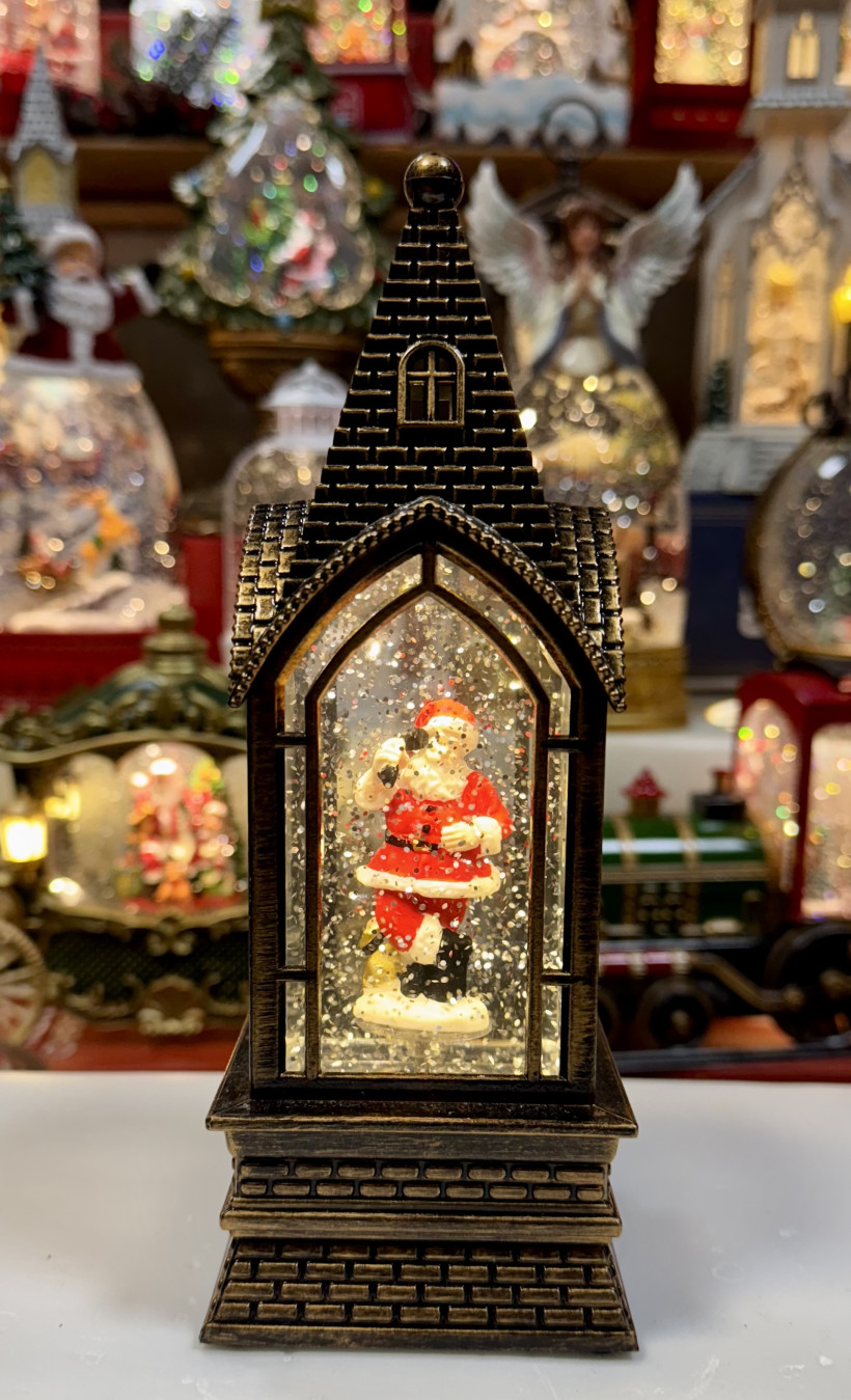 Lampion świąteczny. Domek z Mikołajem. Pozytywka grająca. Wysokość 21cm