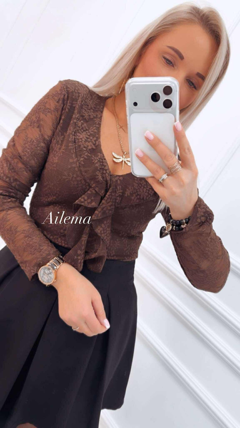 Body koronkowe z wyszywanymi kwiatami kk1555 ozdobny żabot przy dekolcie