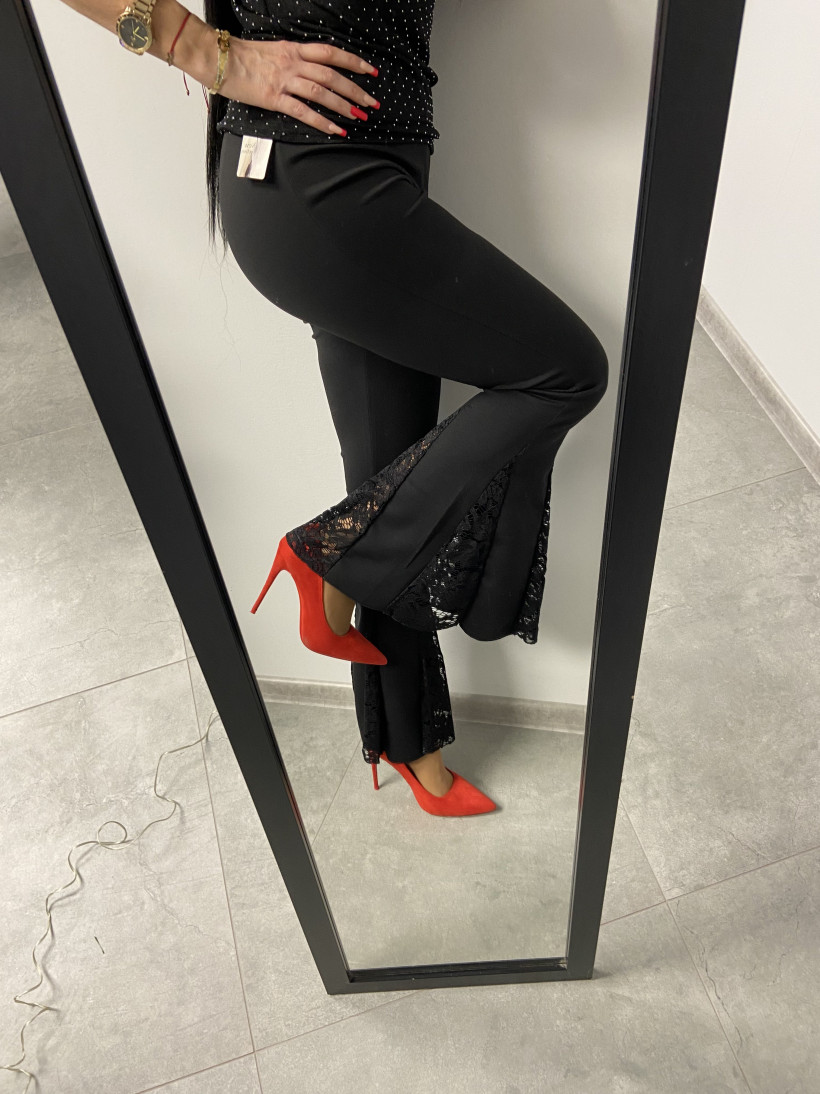 Spodnie 821 dzwony, ozdobna koronka na dole