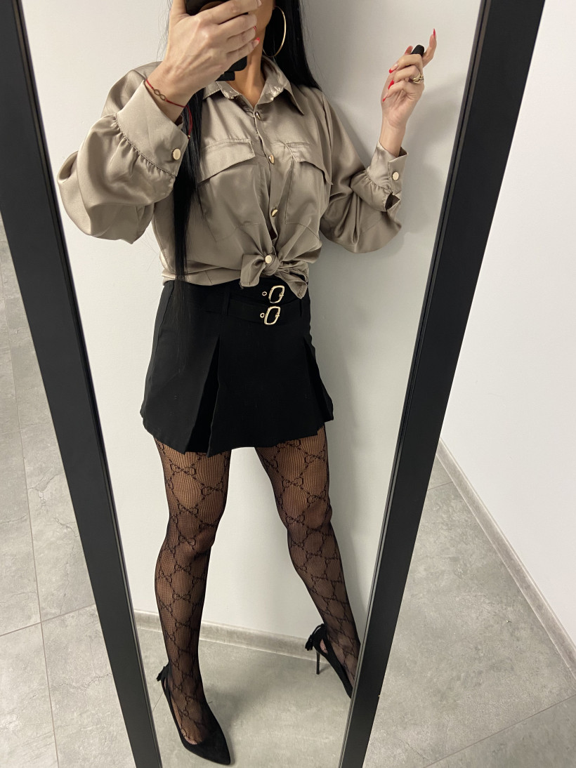 Koszula 136 satynowa z regulacją, złote guziczki