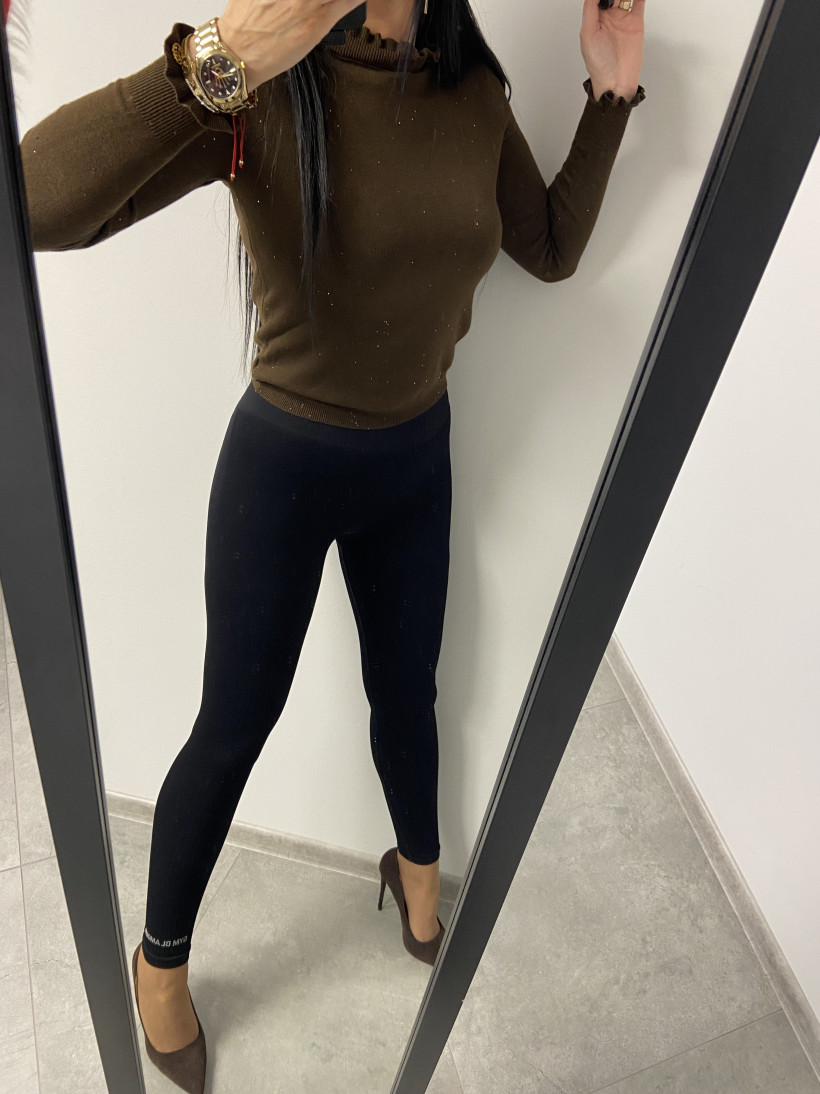 Bluzka 552 nakrapiana, falbanka