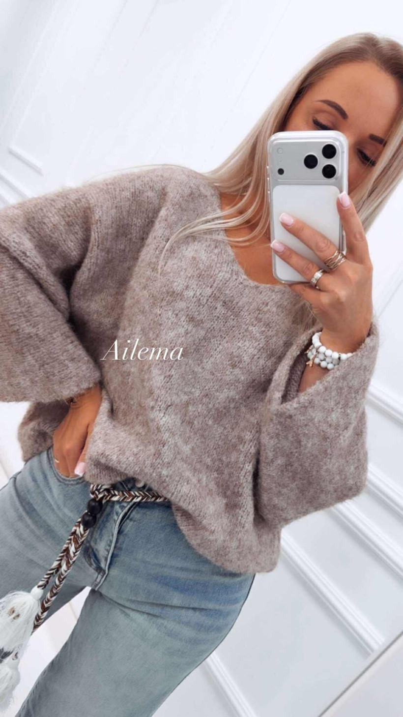 Sweter nietoperek kk1580 dekolt w serek 