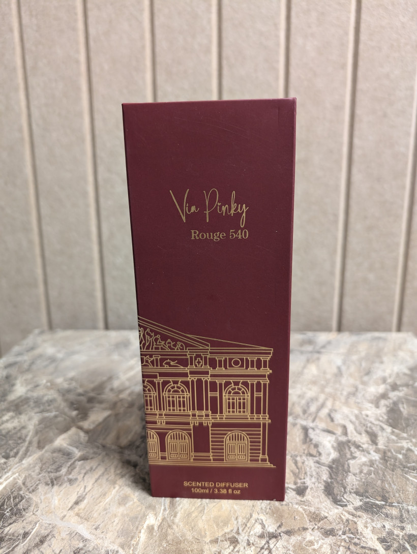 PATYKI BAKARAT - dyfuzor Via Pinky rouge 540 zapach bakarat 100 ml